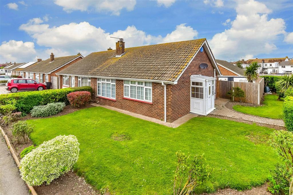 Ingoldsby Road, Minnis Bay, Birchington, Kent 2 bed semidetached