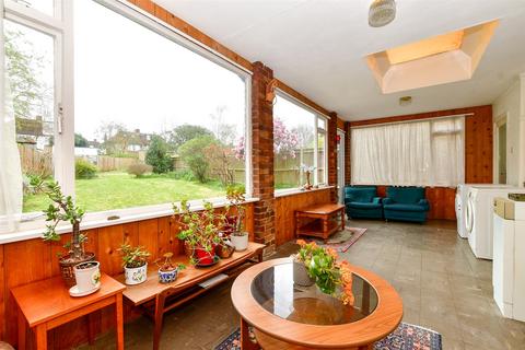 3 bedroom detached house for sale, Devonshire Way, Shirley, Croydon, Surrey