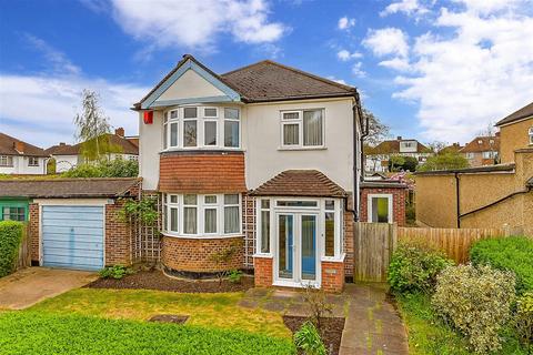110 Devonshire Way, Croydon, CR0 8BS