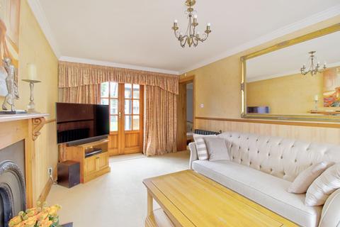 10 Course Road, Ascot, SL5 7HL