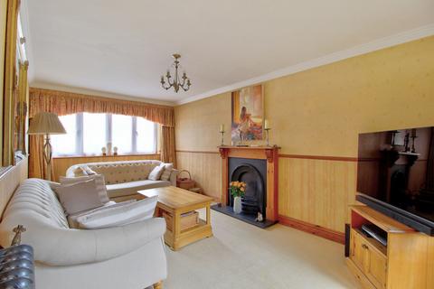 10 Course Road, Ascot, SL5 7HL
