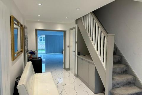 16 Myrtle Close, West Drayton, UB7 9LL