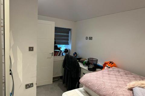 16 Myrtle Close, West Drayton, UB7 9LL