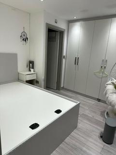 16 Myrtle Close, West Drayton, UB7 9LL