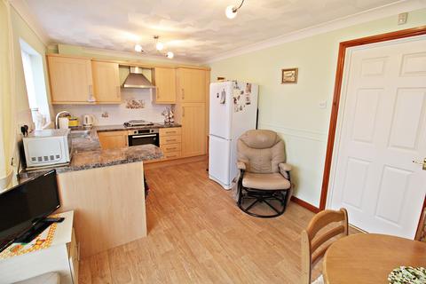3 Meadow Close, Thomastown, Porth, CF39 8EQ