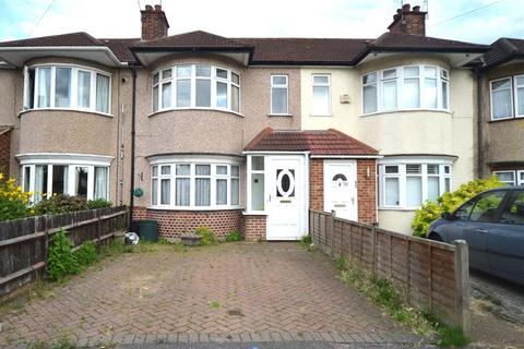 2 bedroom terraced house to rent, Brixham Crescent, Ruislip, HA4