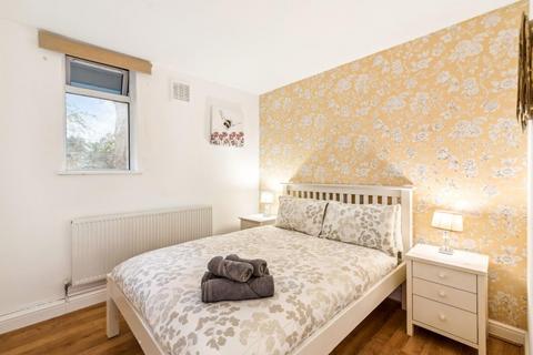 1 bedroom flat for sale, Pleydell Estate, Lever Street, Clerkenwell