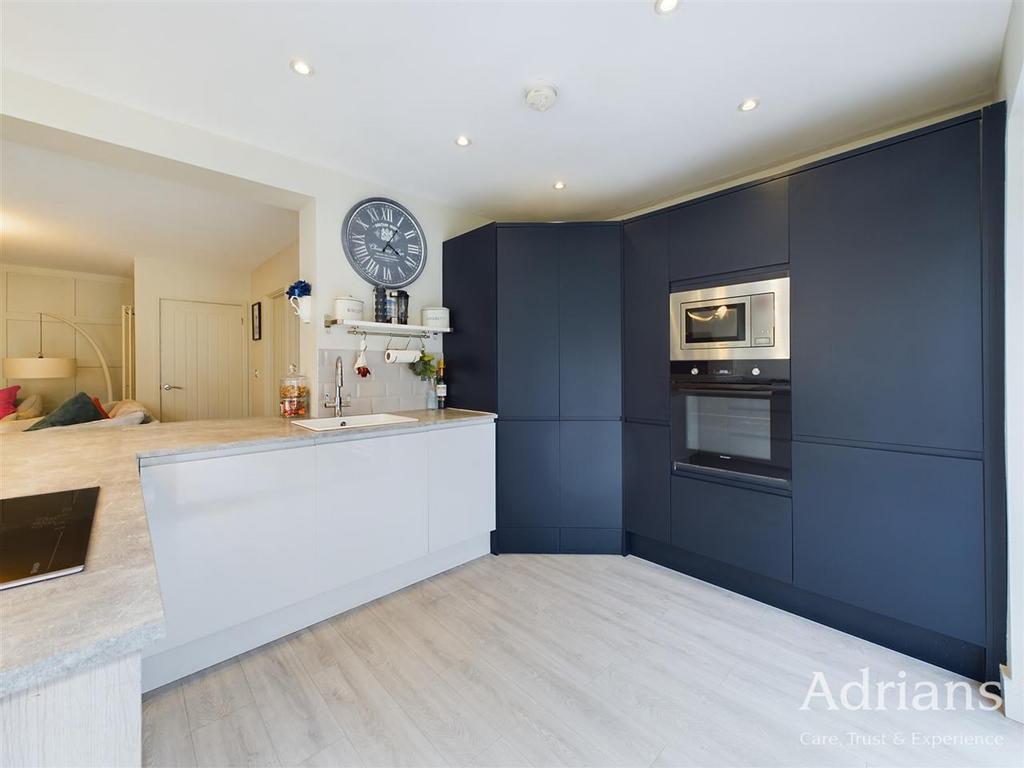 Kitchen area