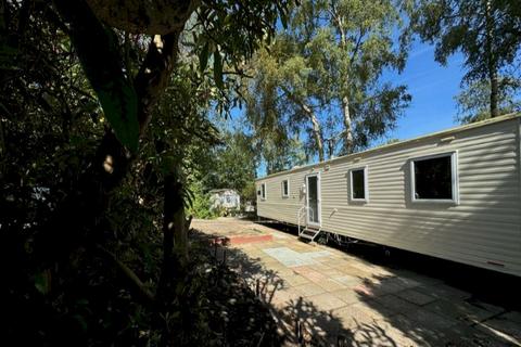 2 bedroom static caravan for sale, Nr Battle, St Leonards on Sea TN37