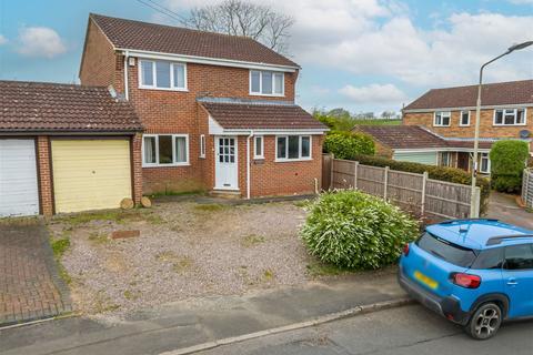 4 bedroom detached house for sale - Edward Road, Leicester LE8