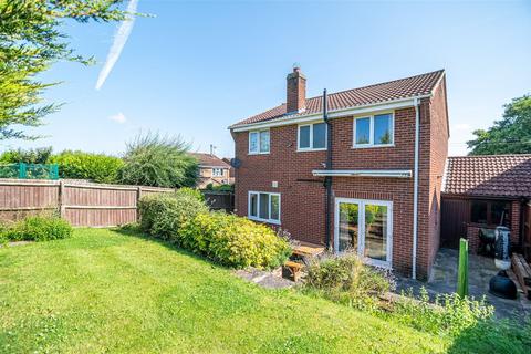 4 bedroom link detached house for sale, Edward Road, Leicester LE8