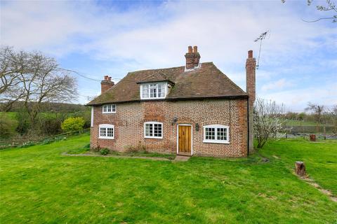 3 bedroom detached house for sale, Yelsted Road, Stockbury, Sittingbourne, Kent, ME9