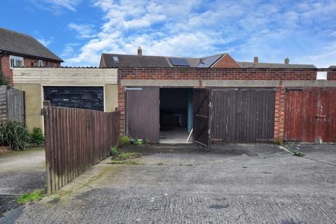 Property for sale, Garage on Lockton Road, Whitby