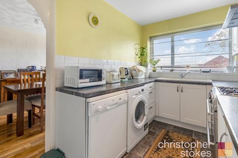 10 Farm Close, Cheshunt, Waltham Cross, EN8 8PD
