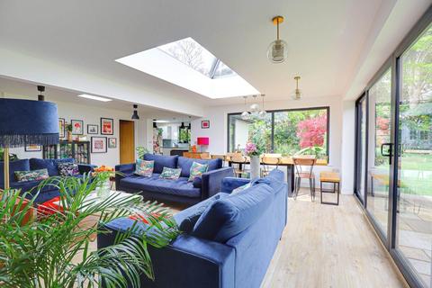 3 Scholars Close, Caversham, Reading, RG4 7DN