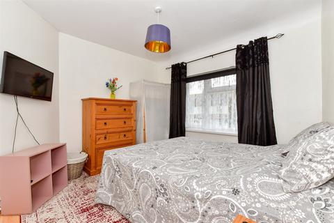 3 bedroom semi-detached house for sale, Arlington Gardens, Cliftonville, Margate, Kent