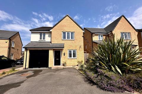 4 bedroom detached house for sale, Corbett Chase, Gedling, Nottingham