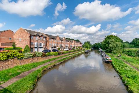 4 bedroom terraced house for sale, Harbutts View, Middlewich