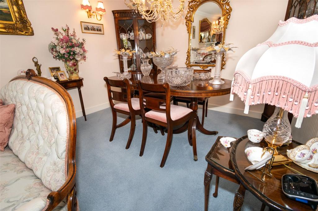 Lounge/Diner