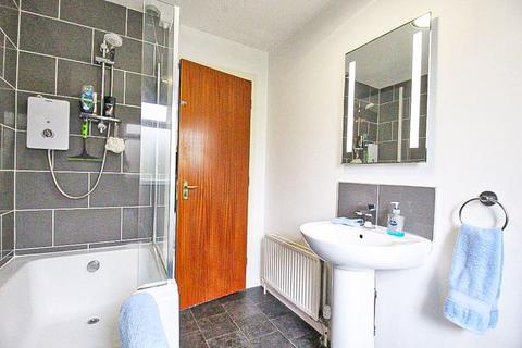 17 Daffodil Close, Dudley, DY3 1DT