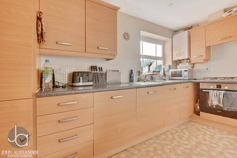 2 bedroom apartment for sale, Chariot Drive, Colchester