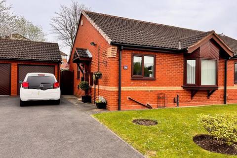 2 bedroom semi-detached bungalow for sale, Goldieslie Close, Sutton Coldfield, B735PS