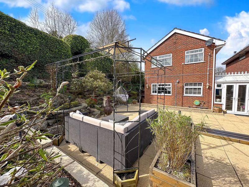Thatcher Grove, Biddulph, ST8 6SW 3 bed detached house for sale £265,000