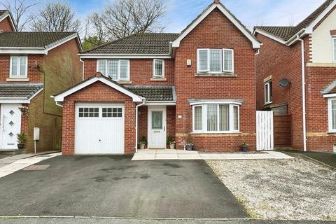 4 bedroom detached house for sale, Tunstall Close, Bury