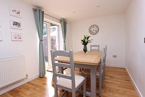 39 Blunt Road, Beggarwood, Basingstoke, RG22 4SS