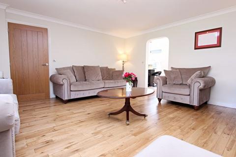 39 Blunt Road, Beggarwood, Basingstoke, RG22 4SS