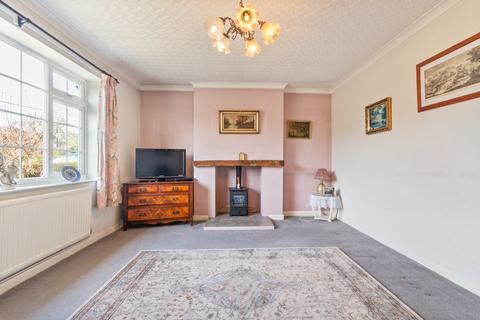 2 bedroom bungalow for sale, Station Road, Grasby, Barnetby, North Lincolnshire, DN38