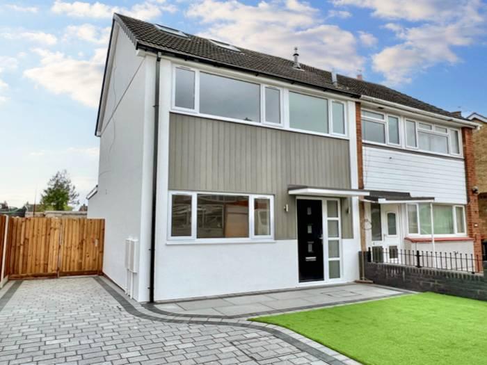 Hillview Crescent, Lliswerry, Newport NP19 1 bed semidetached house to rent £650 pcm (£150 pw)