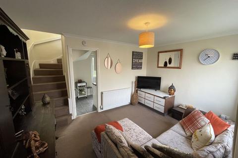 1 bedroom terraced house to rent, Colchester Close, Chatham, ME5