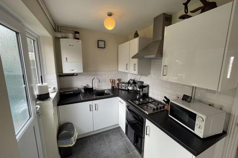 1 bedroom terraced house to rent, Colchester Close, Chatham, ME5