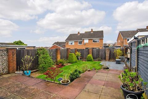 2 bedroom semi-detached bungalow for sale, Arnotdale Drive, Cannock WS12