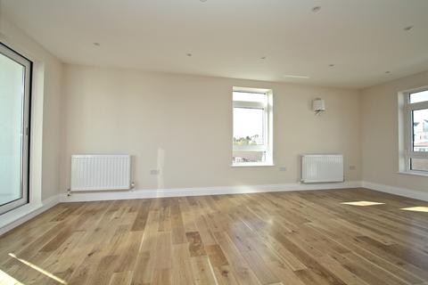 2 bedroom apartment to rent, Mantle Road, London SE4