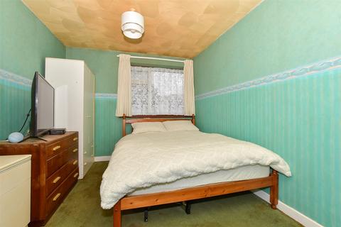 2 Guild Road, Erith, DA8 2PS