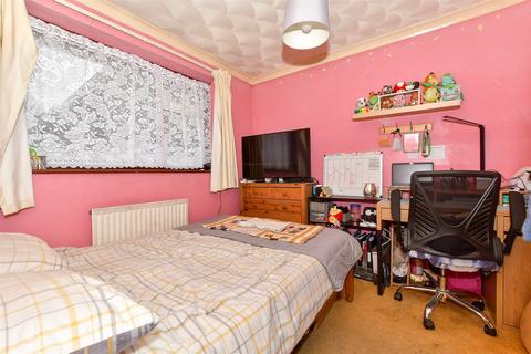2 Guild Road, Erith, DA8 2PS