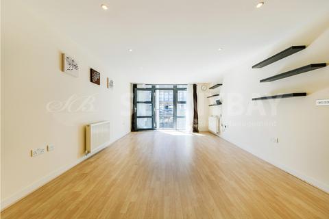 2 bedroom flat for sale, Scott Avenue, London SW15