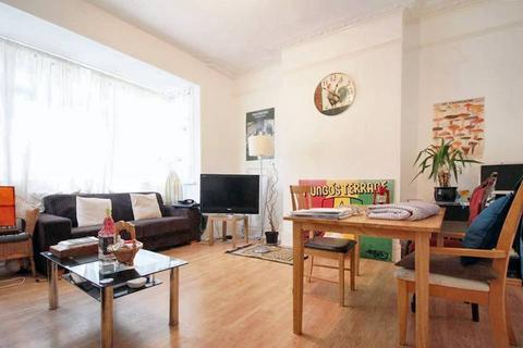 5 bedroom terraced house for sale, Wayland Avenue, London E8