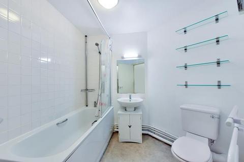 1 bedroom apartment for sale, Sweden Gate, London