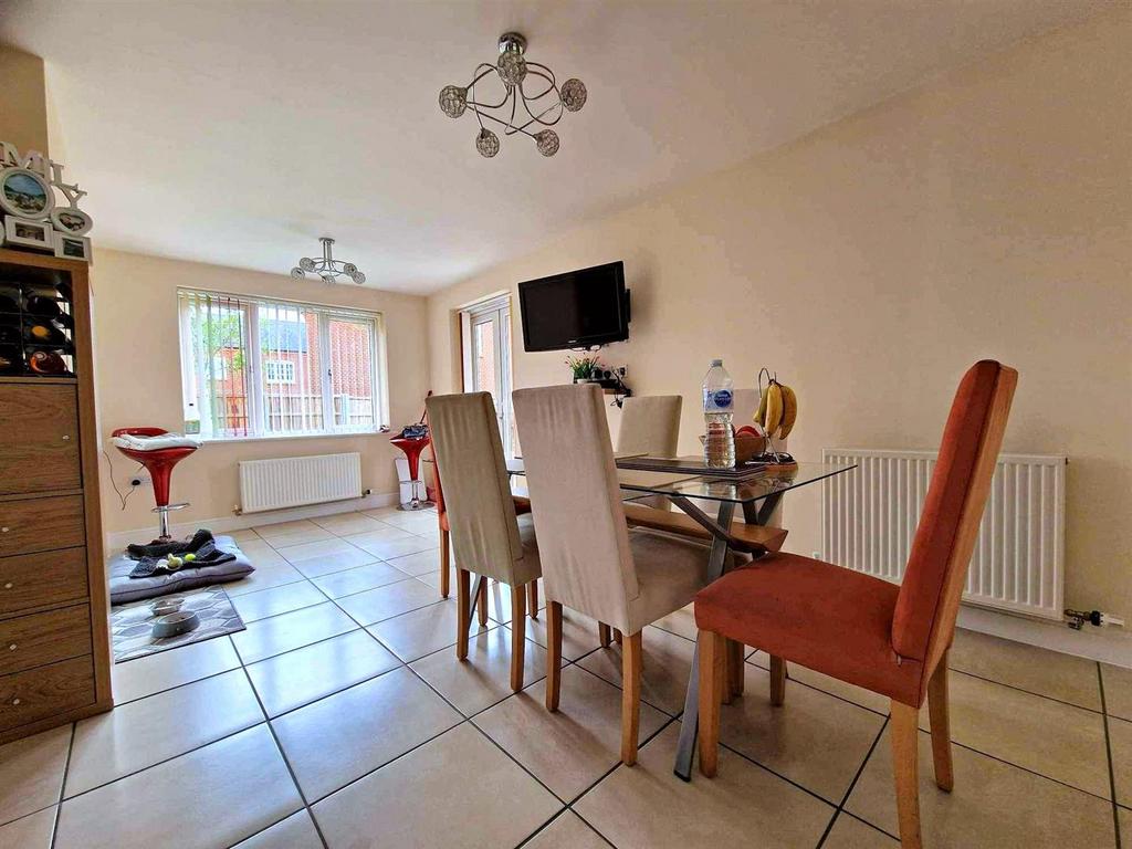 Family/Dining Area