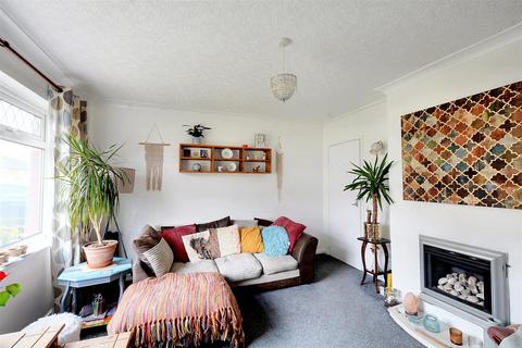 22 Abbots Close, Daybrook, Nottingham, NG5 6AU