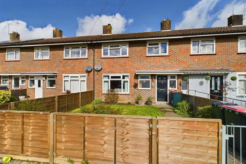 3 bedroom house for sale, Kirdford Close, Crawley