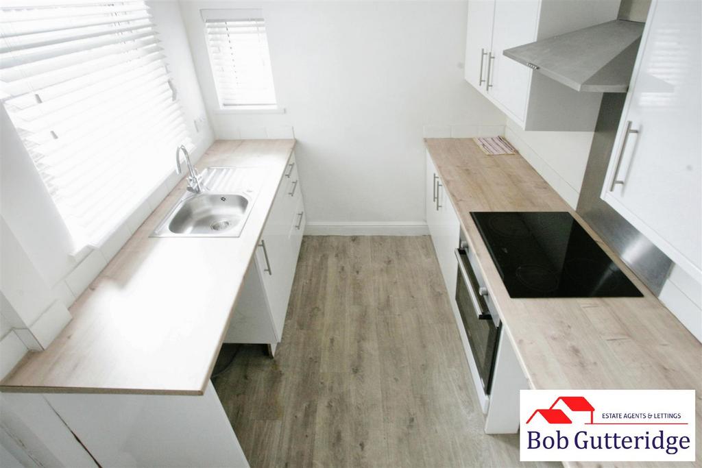 Fitted kitchen