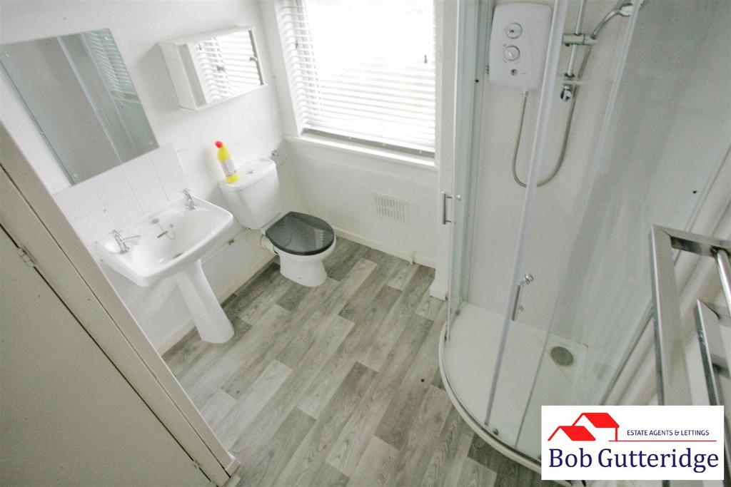 First floor shower room
