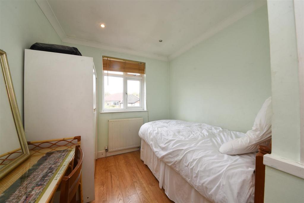 39 Mansfield Pic 3.jpg