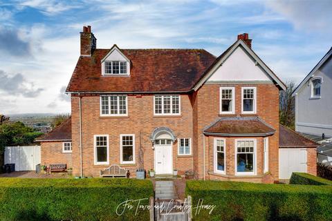6 bedroom detached house for sale, Hornyold Road, Malvern WR14