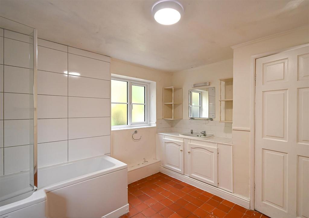 146 Broad Oak-04.jpg
