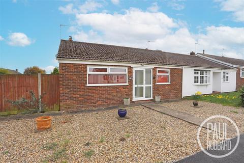 2 bedroom semi-detached bungalow for sale, Manor Walk, Kessingland, NR33